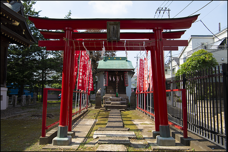 三社稲荷神社