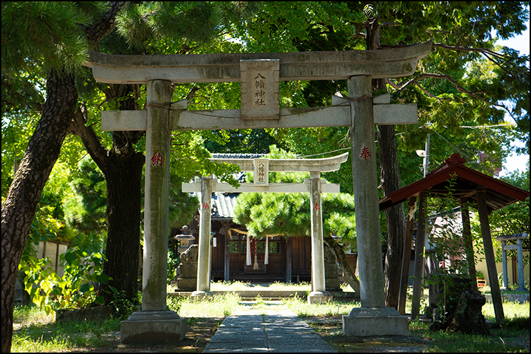 六月八幡神社