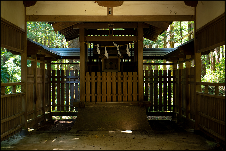 蜜嶽神社